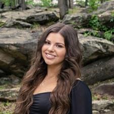 Isabelle E. from Atlanta, GA