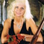 Elena C. from Sneedville, TN